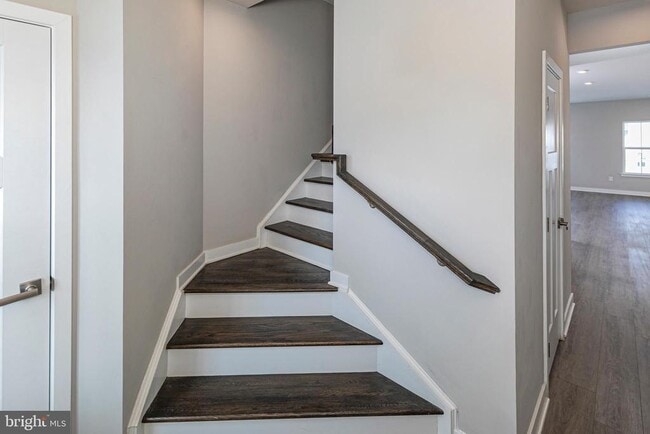 Photo - 2410 Lenox Dr