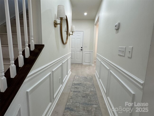 Photo - 8419 Aspen Ct