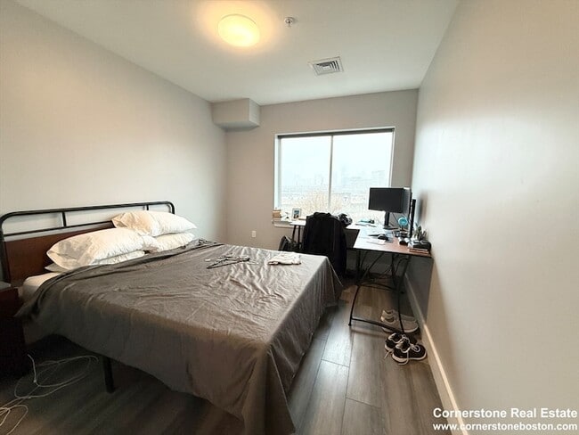 Photo - 55 W Fifth St Unit 609