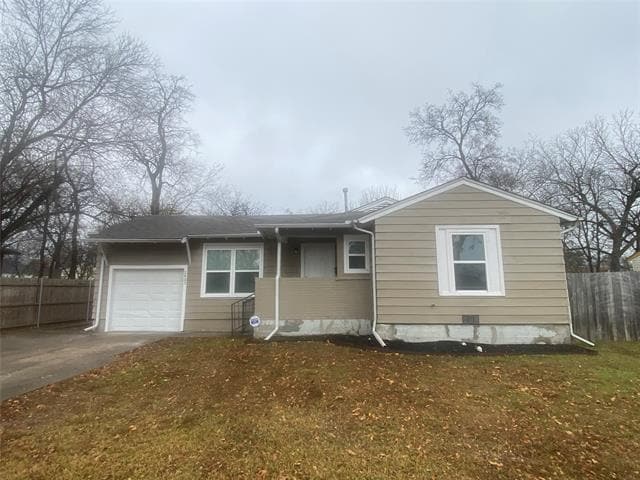 Building Photo - 2405 Jennings Ave