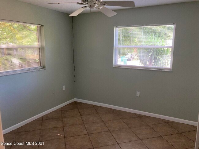 Photo - 2902 Emory St