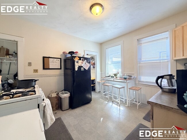 Photo - 30 Fordham Rd Unit 2