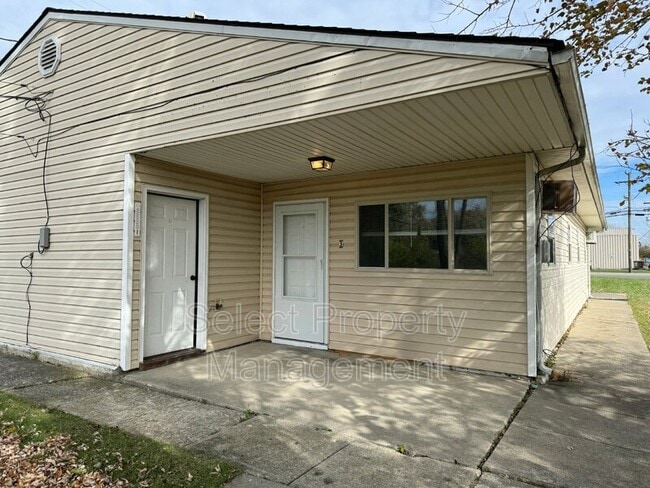 Photo - 7608 Bluffton Rd Unit apt 3