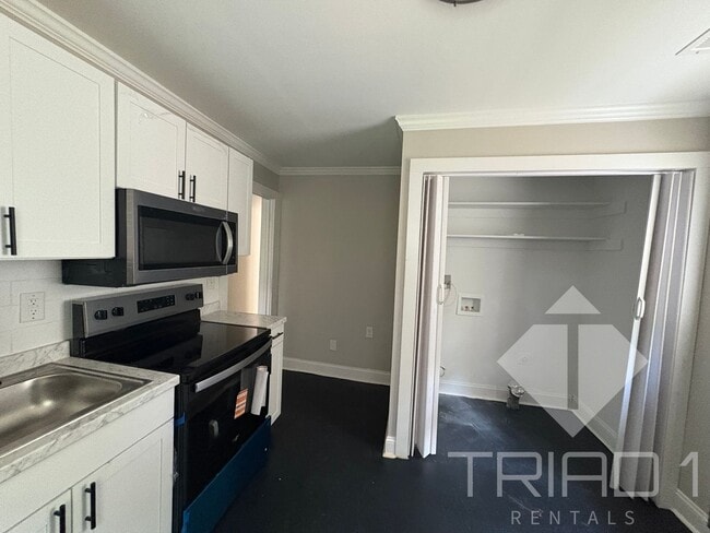 Photo - Freshly Renovated Homes in a Charming High... Unit A