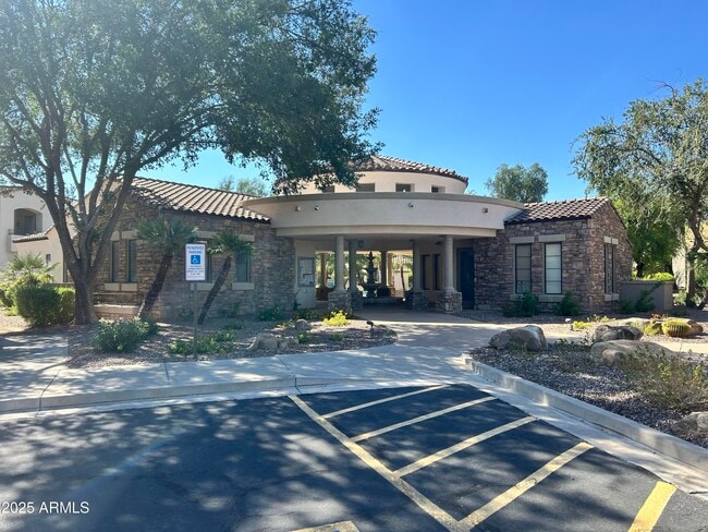 Building Photo - 3131 E Legacy Dr