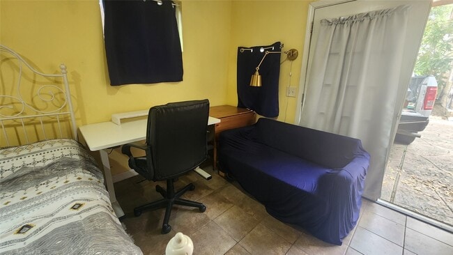 Photo - 2317 Southgate Blvd