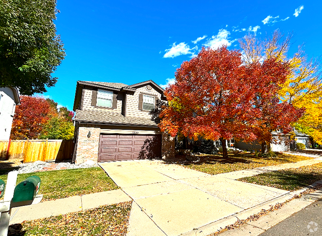 Building Photo - 5933 W Sumac Ave Rental