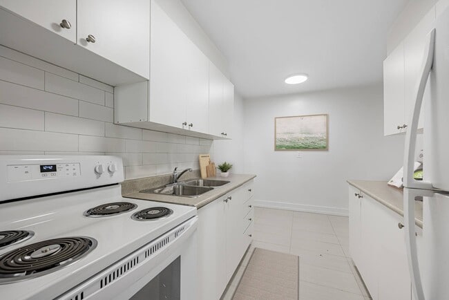 Photo - 55 Emmett Avenue