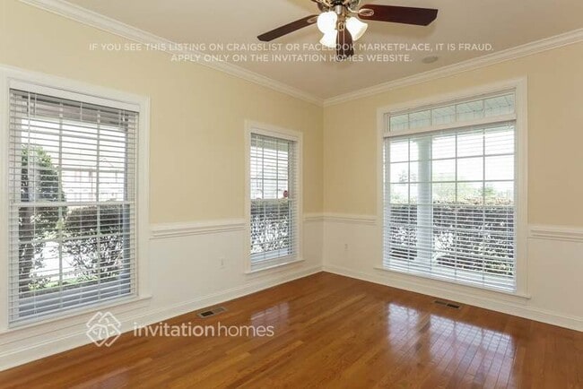 Photo - 3915 Lake Park Rd