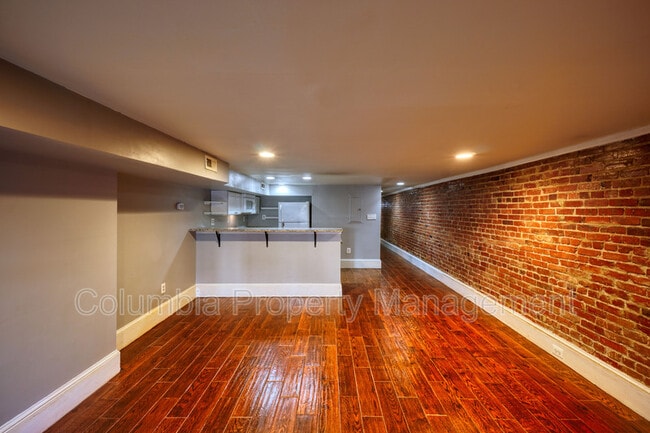 Photo - 50 T St NW