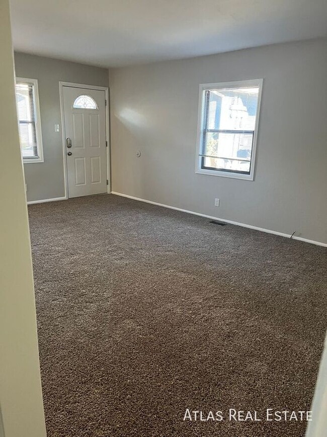 Photo - 2519 Wood Ave