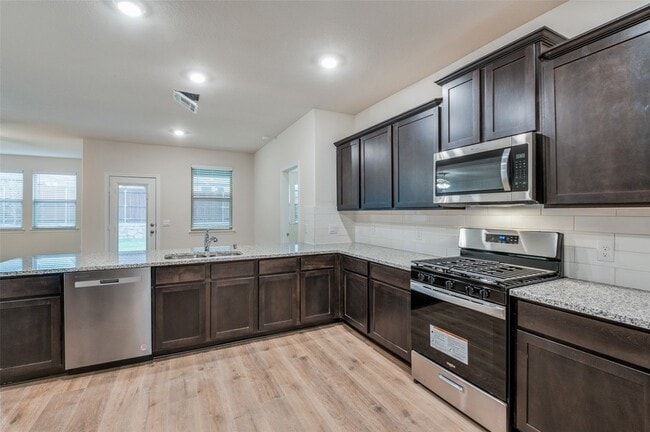 Photo - 4016 Moss Rd