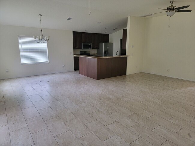 Photo - Gorgeous 2/2/2 + Den in Heritage Oaks!!!