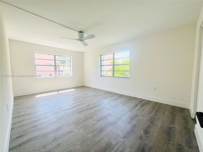 Photo - 201 Jefferson Ave