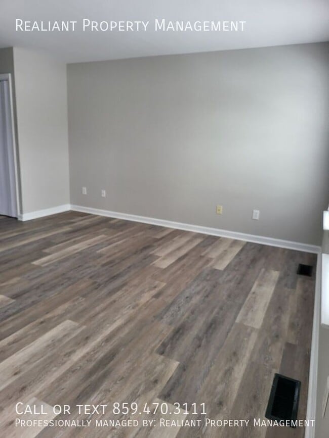 Photo - 632 Big Bear Ln