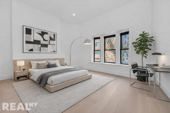 Photo - 704 Eighth Avenue Unit 2R