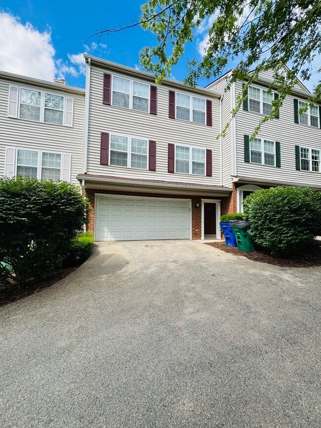 Photo - * RE-RENAL AVAILABLE ON 6/16/26 * 3 Bedroom 2.5 Half Bath Townhouse with 2 Car Garage