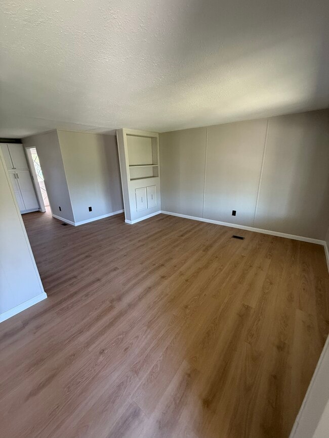 Living Room - 256 Hidden Valley Rd