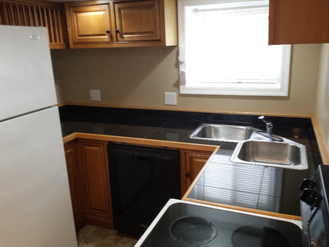 Photo - 6 Hartman Ave Unidad B