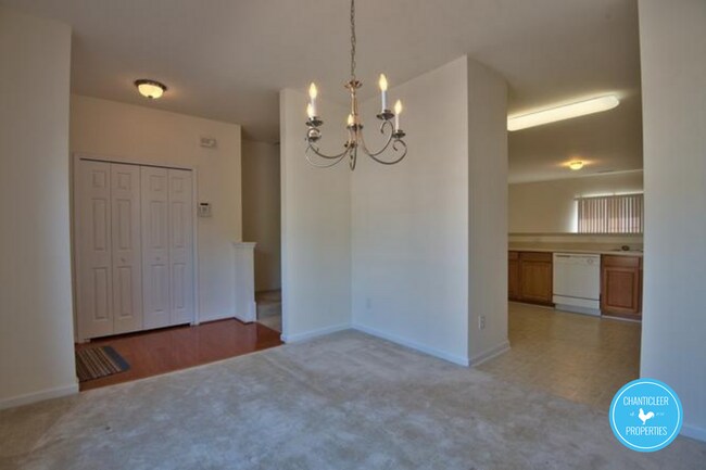 Photo - 1725 TW Alexander Dr