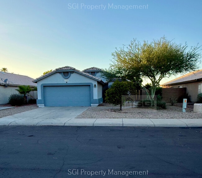 Photo - 13200 W Desert Ln