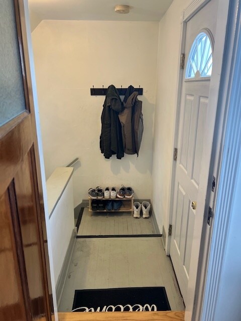 Upper Back Entry - 1614 E Providence Ave Unit 1614 E Providence Ave