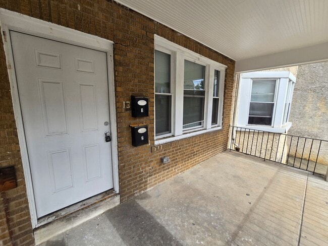 Photo - 1321 W Wingohocking St Unidad 1