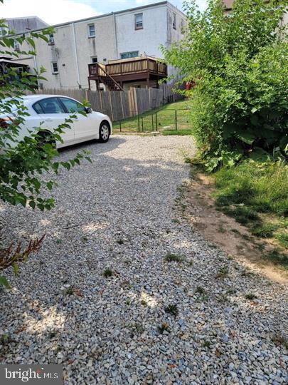 Building Photo - 525 Spring Mill Ave