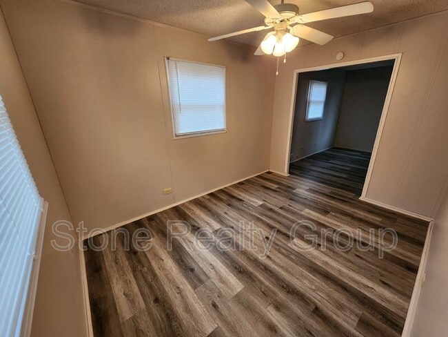Photo - 448 S 23rd St