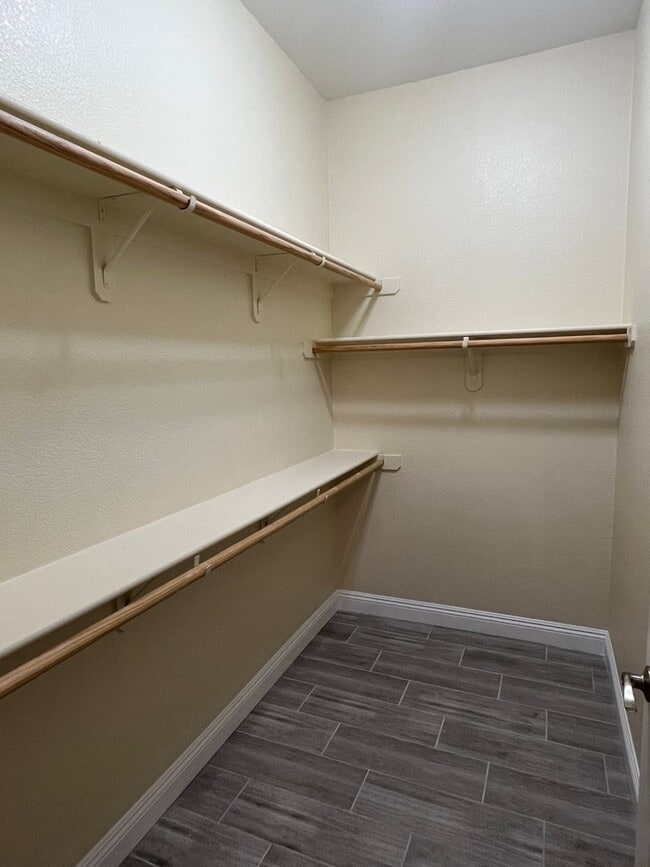 Photo - Gorgeous 3 Bedroom, 2 Bath in Silverado Ranch