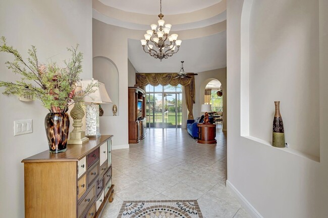 Photo - 9315 Via Classico W