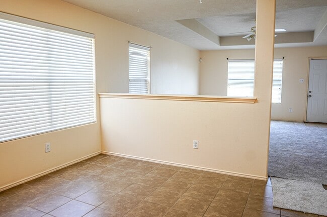 Photo - 19131 Prairie Bluff Dr