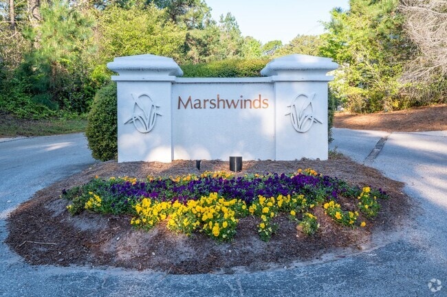 Building Photo - PERFECT LOCATION @ ST. JAMES PLANTATION AV... Rental