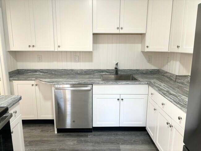 Photo - 16 Ellsworth St Unit #1