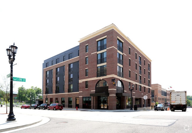 The Landmark at Kent - The Landmark at Kent