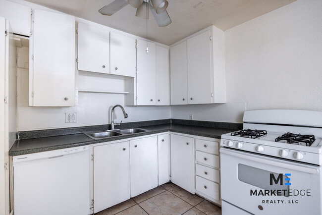 4Bed/1.5Bath at Bethany Home/35th Ave! $14... - 4Bed/1.5Bath at Bethany Home/35th Ave! $14...