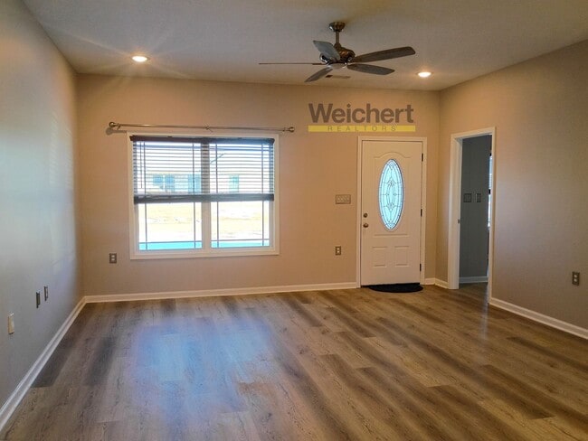 Photo - Spacious 4 Bed / 2 Bath Home