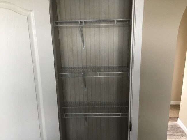 Photo - 1510 Alan Dr