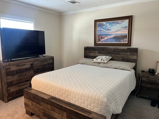 Photo - 121 Sandhill Blvd