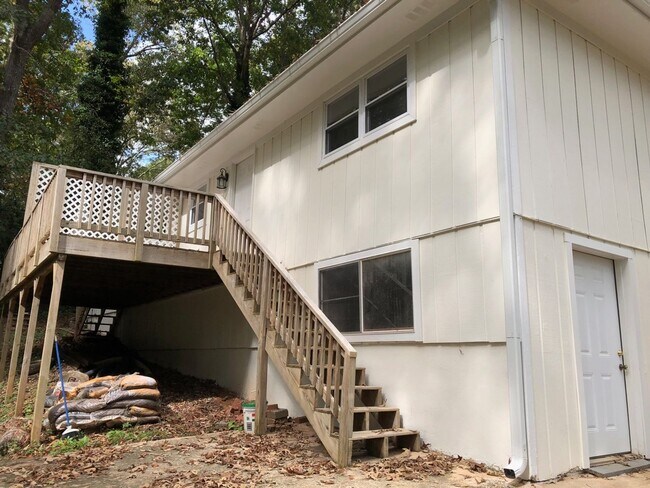 Photo - Valley Dale Ct Unit Valley Dale Ct - Apt B