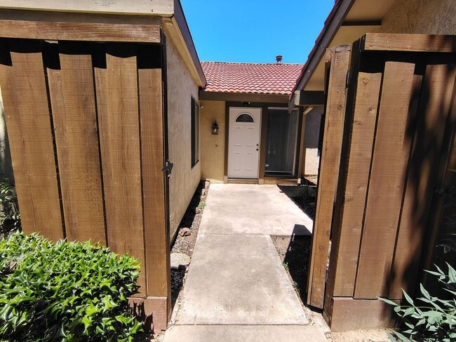 Photo - 1005 Sylvan Meadows Dr