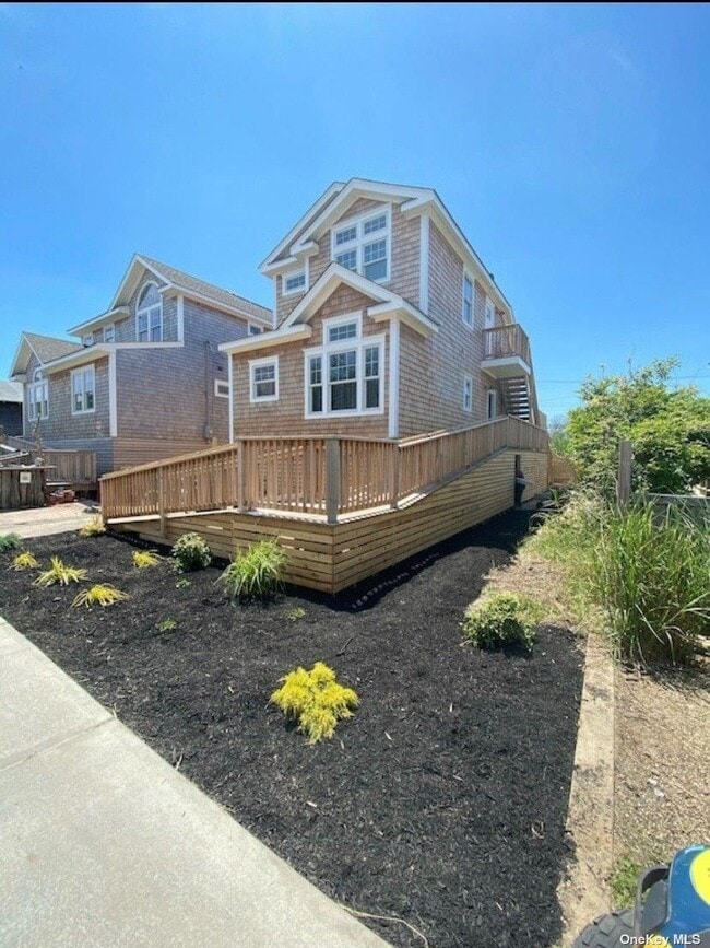 343 Dehnhoff Walk