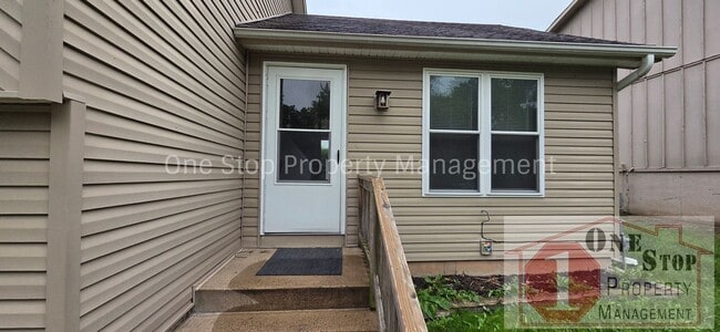 Photo - Beautiful 3 Bedroom 1 Bathroom in Independence!
