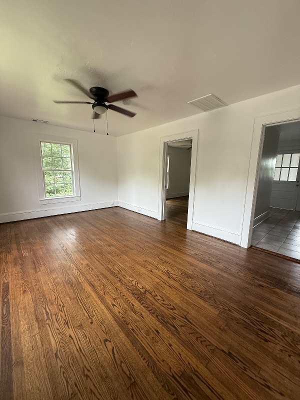 Photo - 315 Hillcrest Dr Unit 315 Hillcrest Dr 3