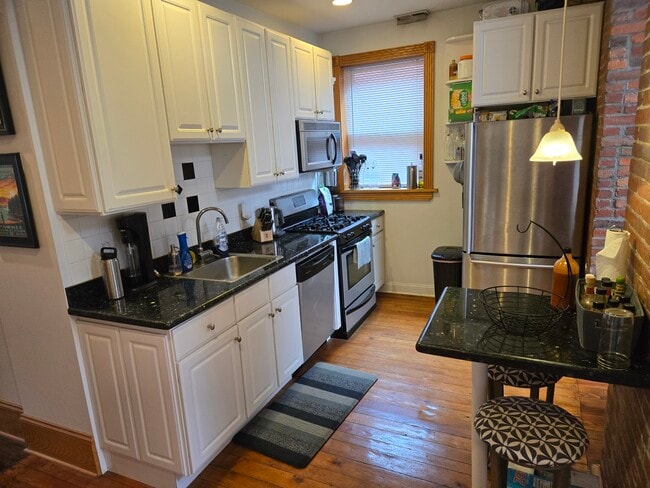 Photo - 4738 Lorain Ave Apartments Unit 3