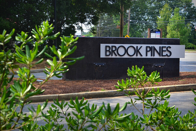 Building Photo - Brook Pines Rental