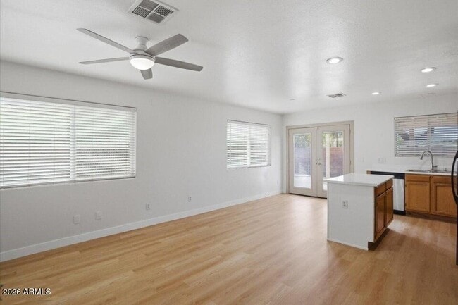 Photo - 2901 W Irma Ln