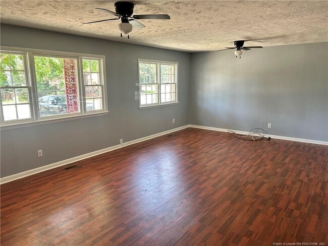 Photo - 7430 Southgate Rd