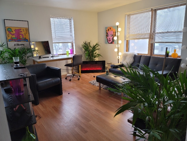 Photo - 3411 S Howell Ave Unidad 3411 s howell