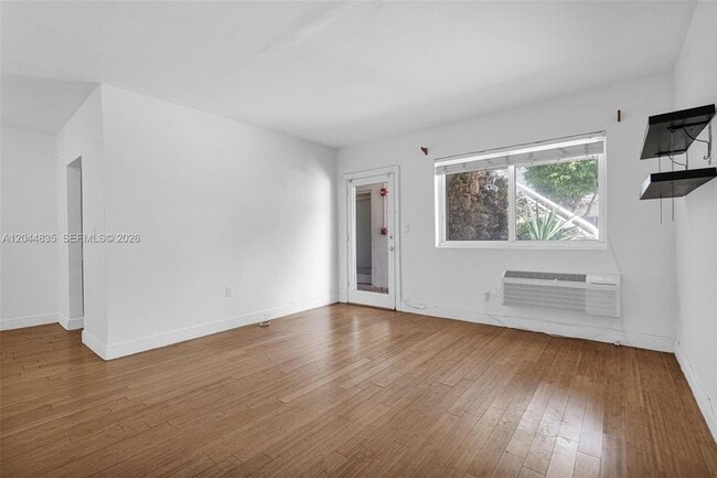 Photo - 320 85th St Unit 4